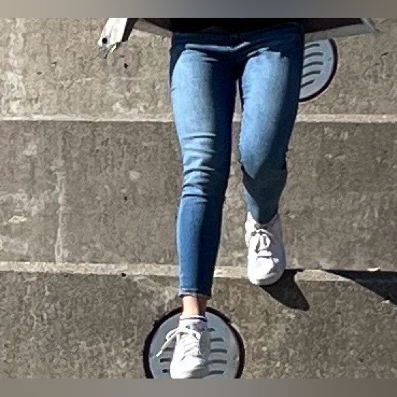 Crop slim fit jeans size 2 - Picture 4 of 4